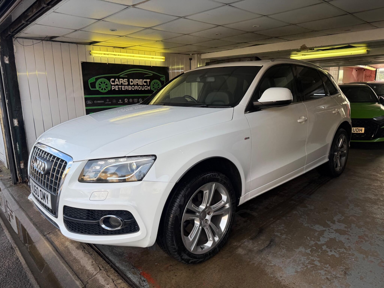Used Audi Q5 2010 for sale - 76849977: Photo 4