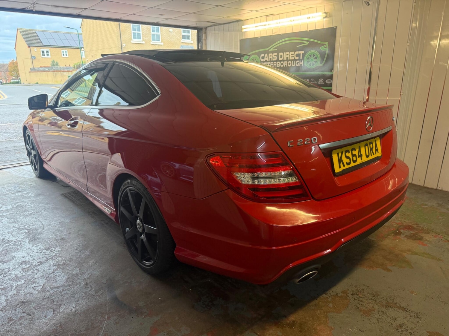 Used Mercedes-Benz C Class 2015 for sale - 76522140: Photo 6