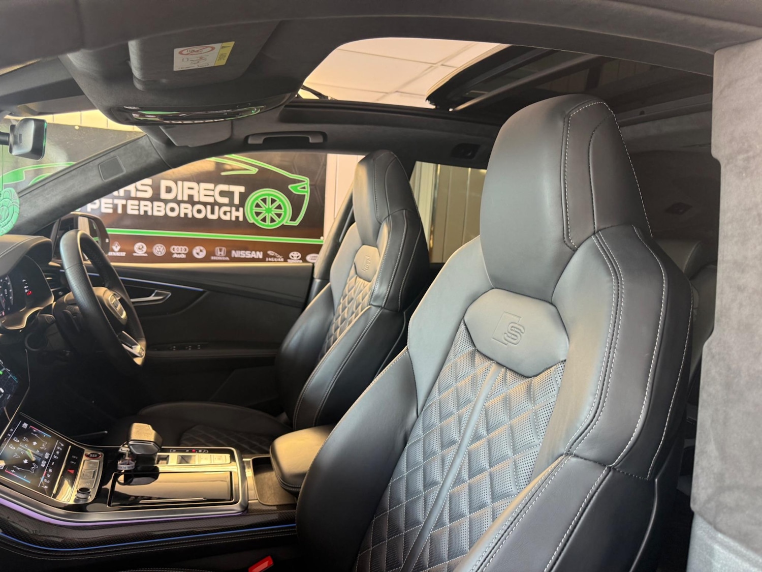 Used Audi Q8 2020 for sale - 76987930: Photo 14