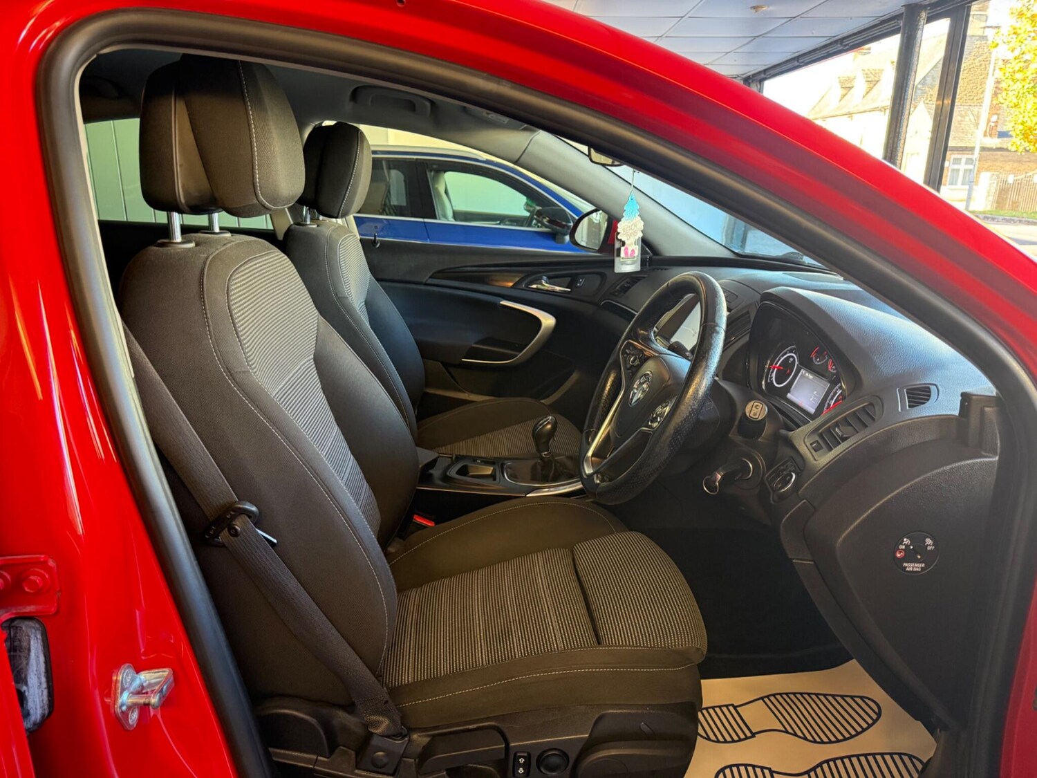Used Vauxhall Insignia 2016 for sale - 76370736: Photo 9
