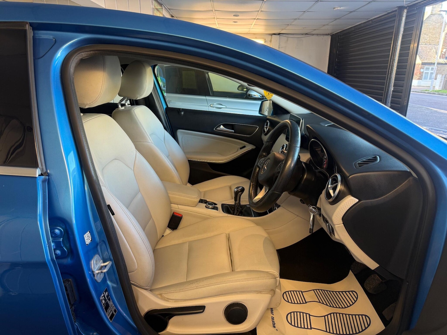 Used Mercedes-Benz A-Class 2016 for sale - 77015881: Photo 9