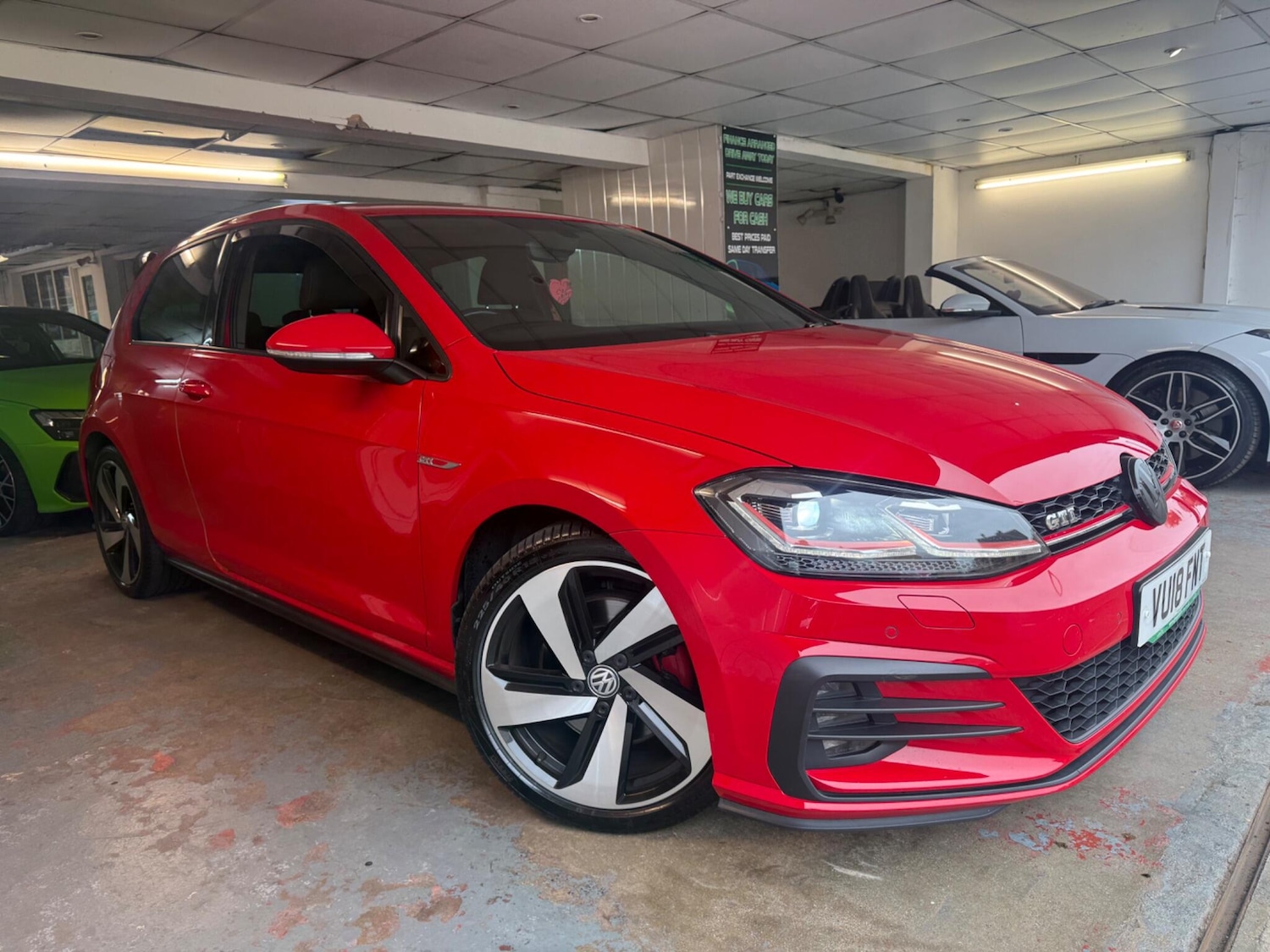 Used Volkswagen Golf 2018 for sale - 76295859: Photo 1