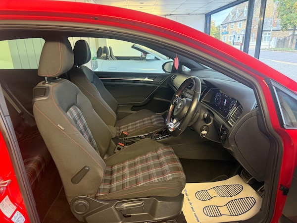 Used Volkswagen Golf 2018 for sale - 76295859: Photo 11