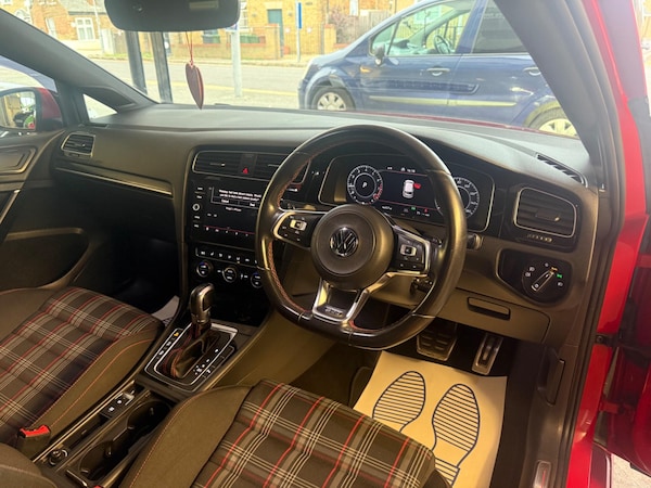 Used Volkswagen Golf 2018 for sale - 76295859: Photo 13