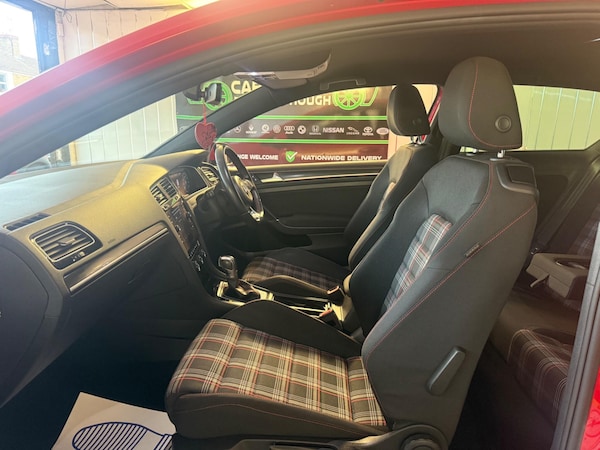 Used Volkswagen Golf 2018 for sale - 76295859: Photo 15
