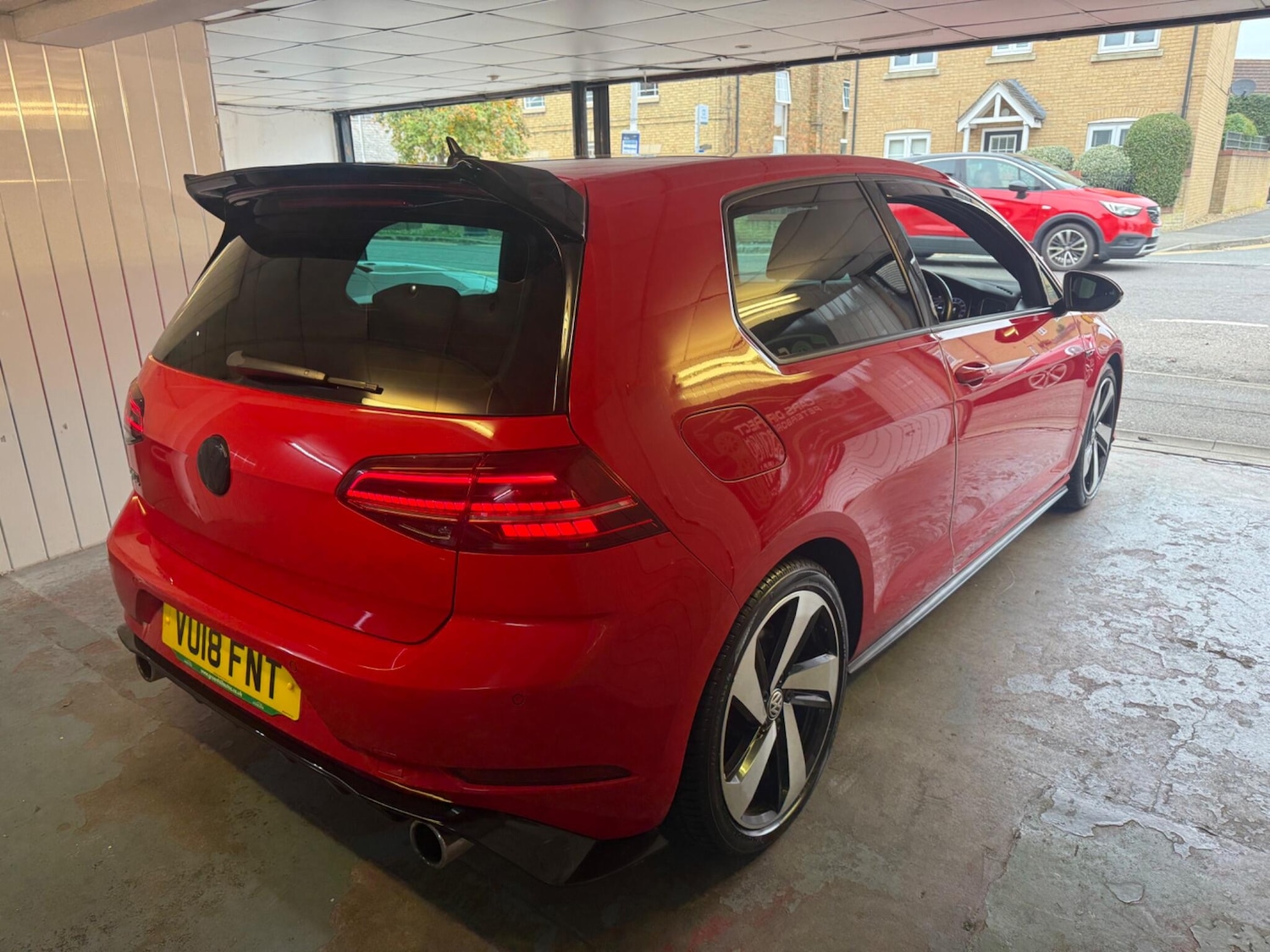 Used Volkswagen Golf 2018 for sale - 76295859: Photo 7