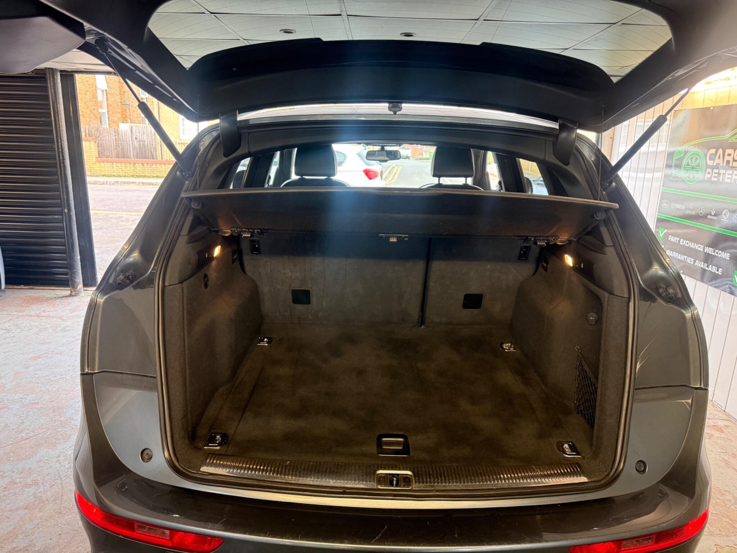 Used Audi Q5 2012 for sale - 77344313: Photo 17