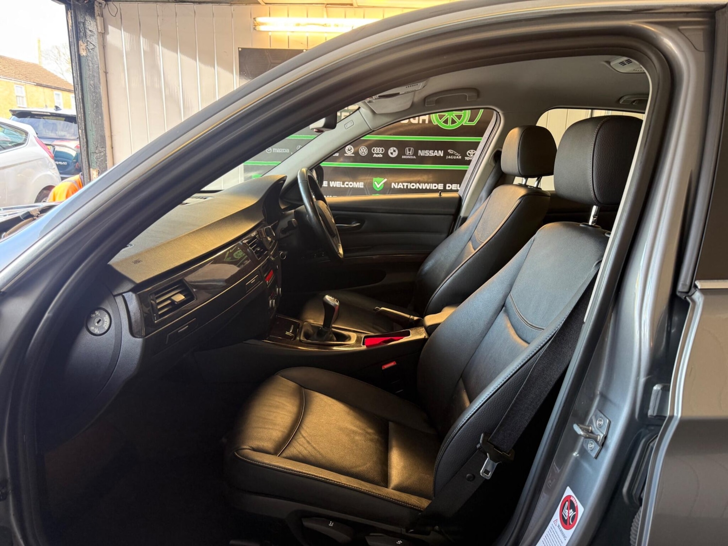 Used BMW 3 Series 2010 for sale - 77824021: Photo 12