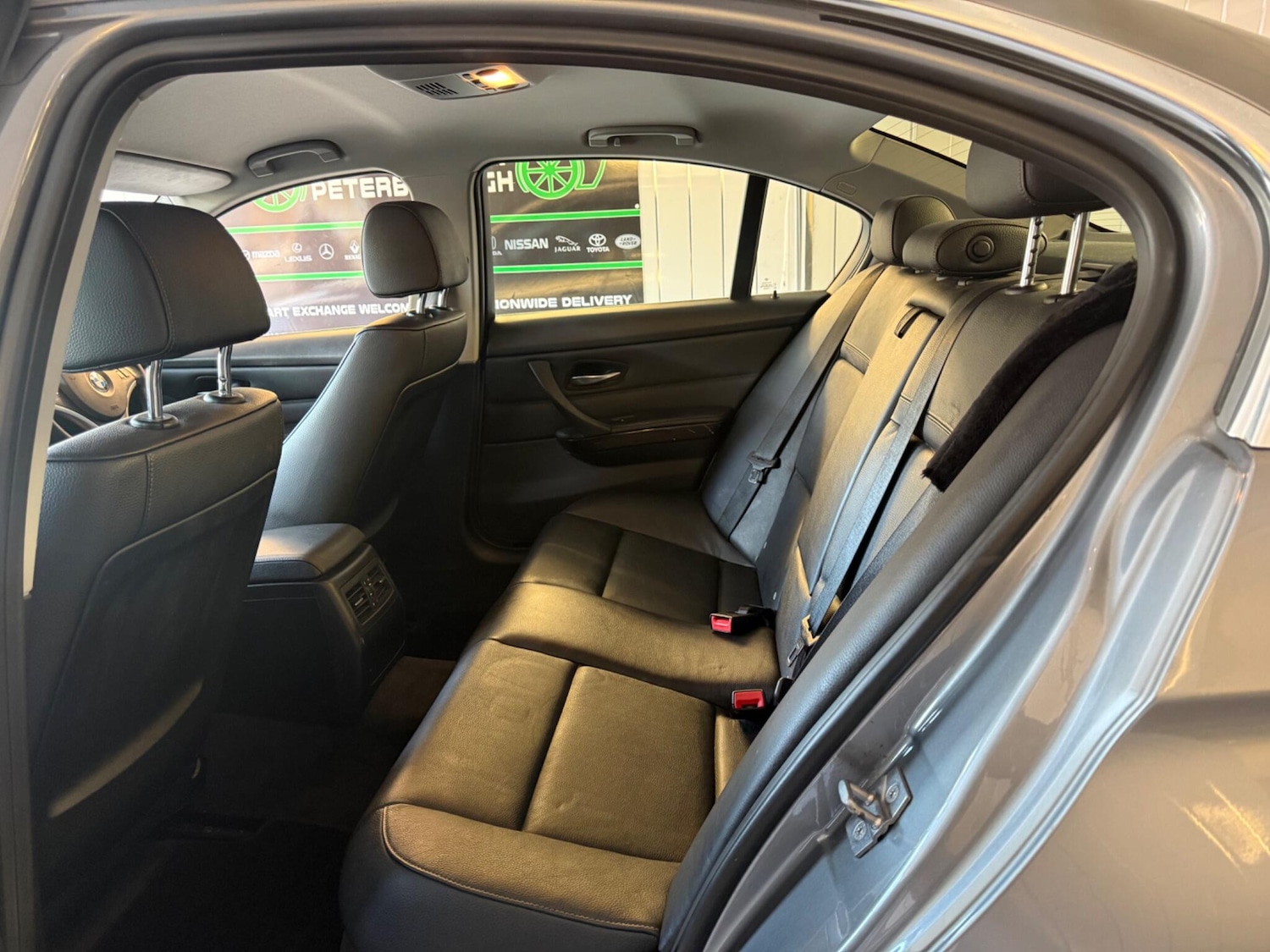 Used BMW 3 Series 2010 for sale - 77824021: Photo 13