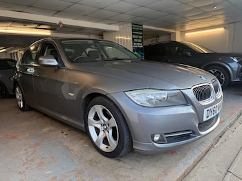 Used BMW 3 Series 2010 for sale - 77824021: Photo