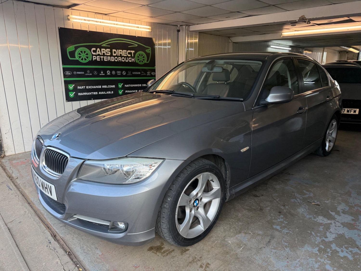 Used BMW 3 Series 2010 for sale - 77824021: Photo 4