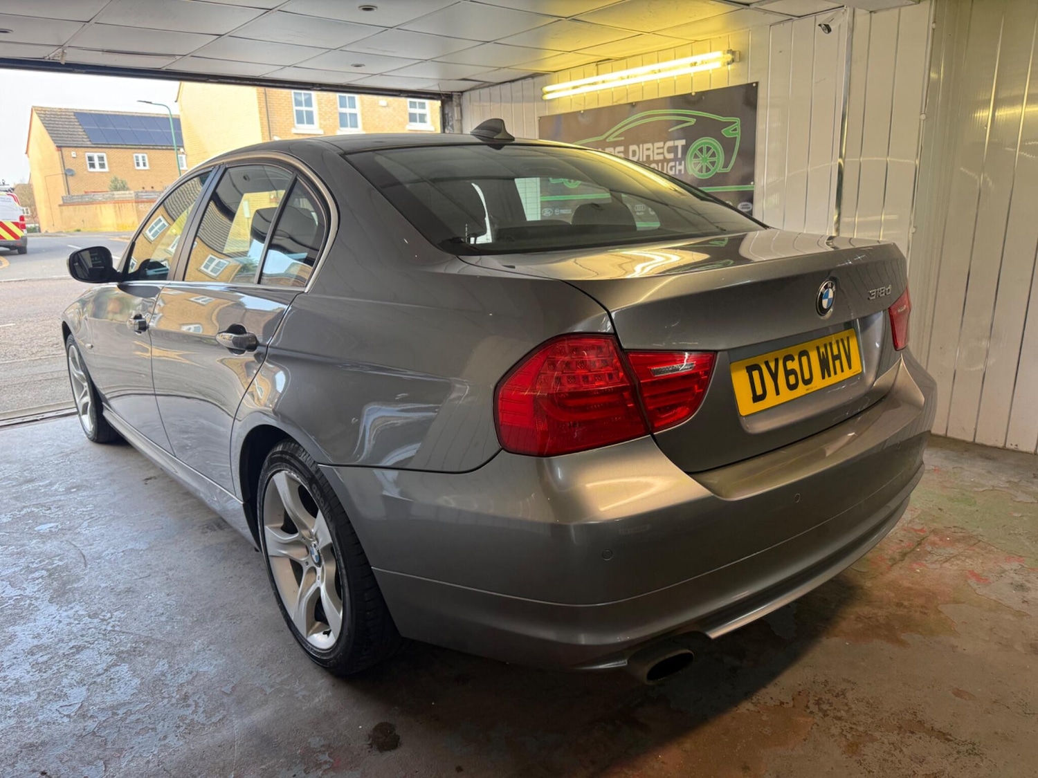 Used BMW 3 Series 2010 for sale - 77824021: Photo 6