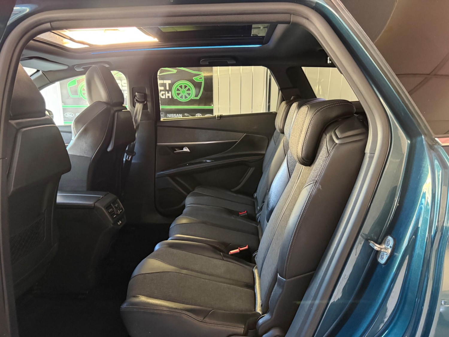 Used Peugeot 5008 2018 for sale - 77396086: Photo 21