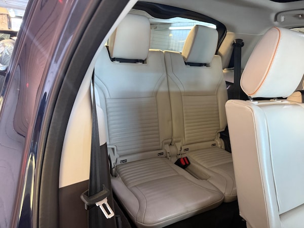 Used Land Rover Discovery 2017 for sale - 75050660: Photo 11