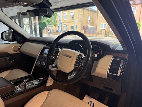 Used Land Rover Discovery 2017 for sale - 75050660: Photo 12