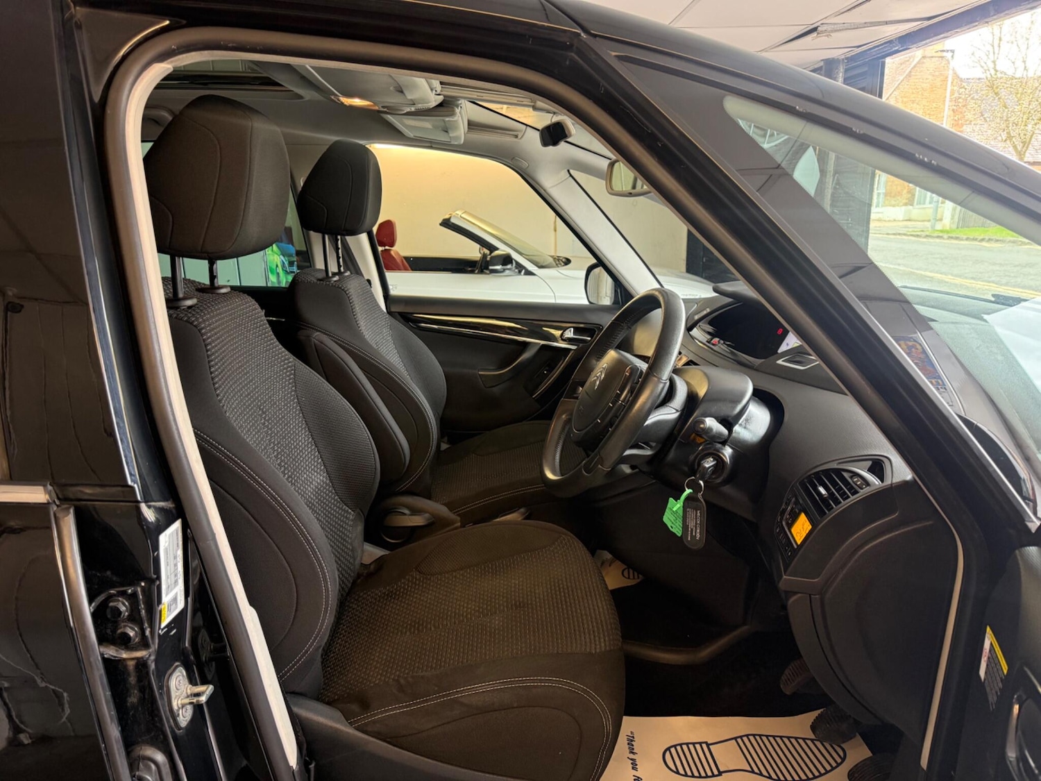 Used Citroen Grand C4 Picasso 2013 for sale - 78071971: Photo 9