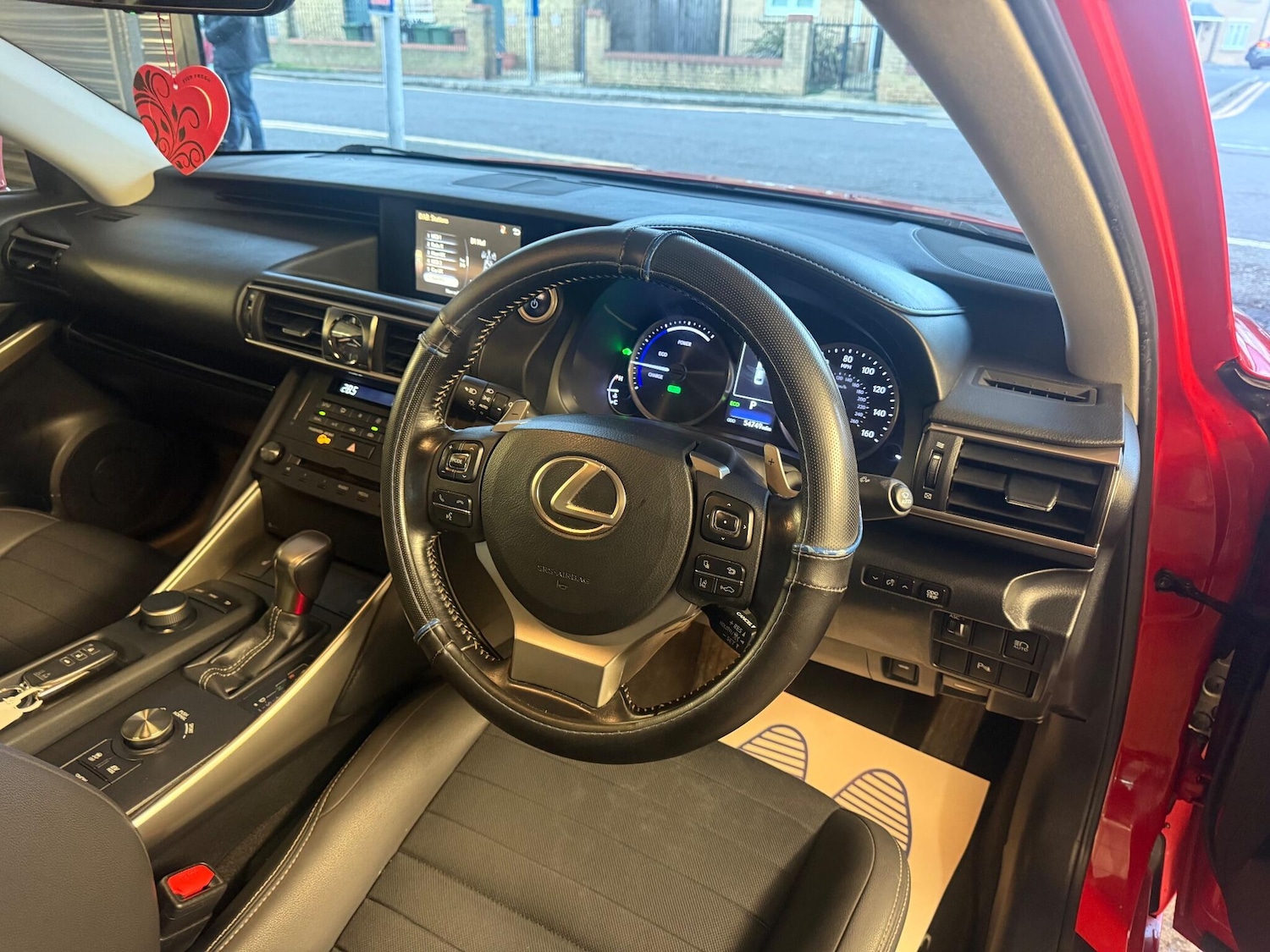 Used Lexus IS 2019 for sale - 76832368: Photo 11