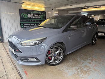 Used Ford Focus 2015 for sale - 75768518: Photo