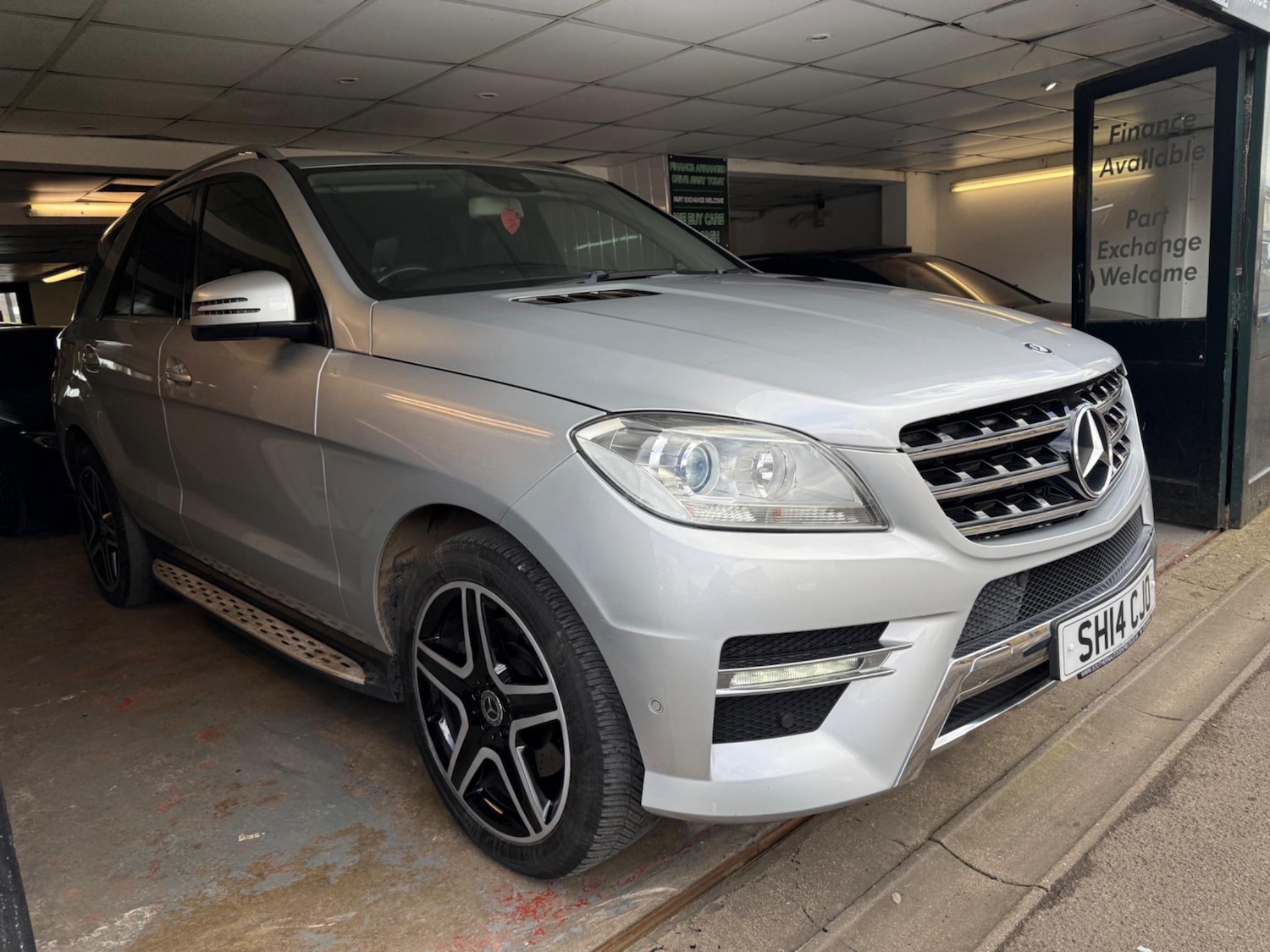 Used Mercedes-Benz M Class 2014 for sale - 76992883: Photo 3