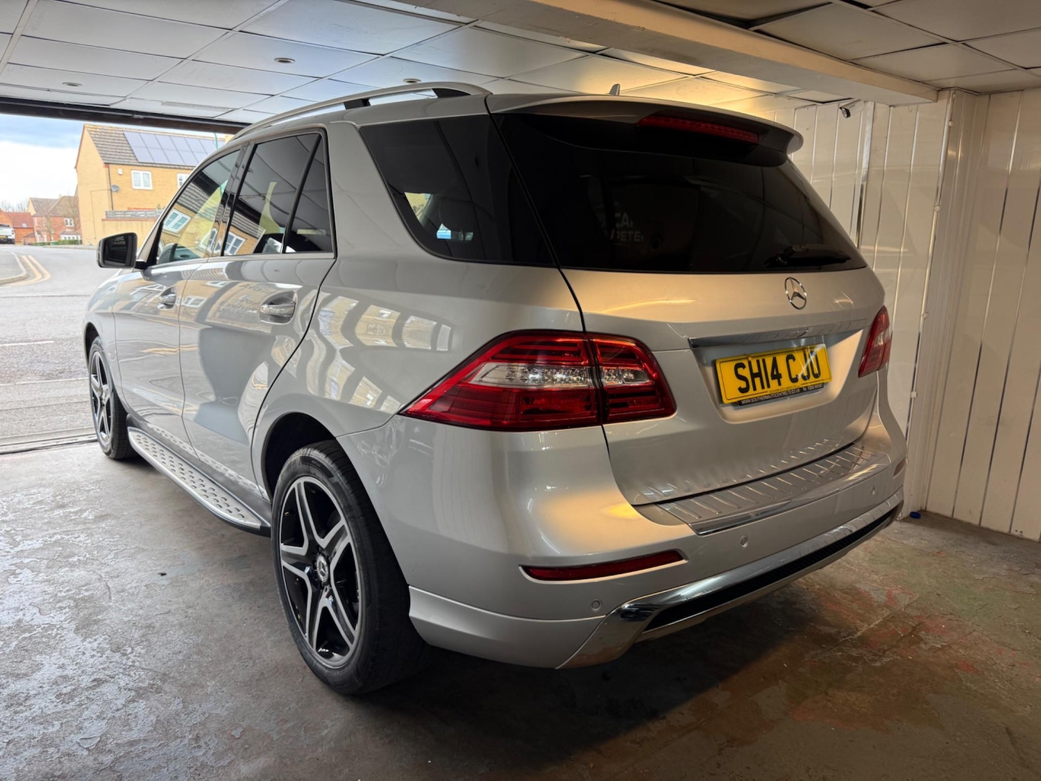 Used Mercedes-Benz M Class 2014 for sale - 76992883: Photo 6