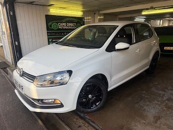 Used Volkswagen Polo 2015 for sale - 77344444: Photo