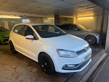 Used Volkswagen Polo 2015 for sale - 77344444: Photo