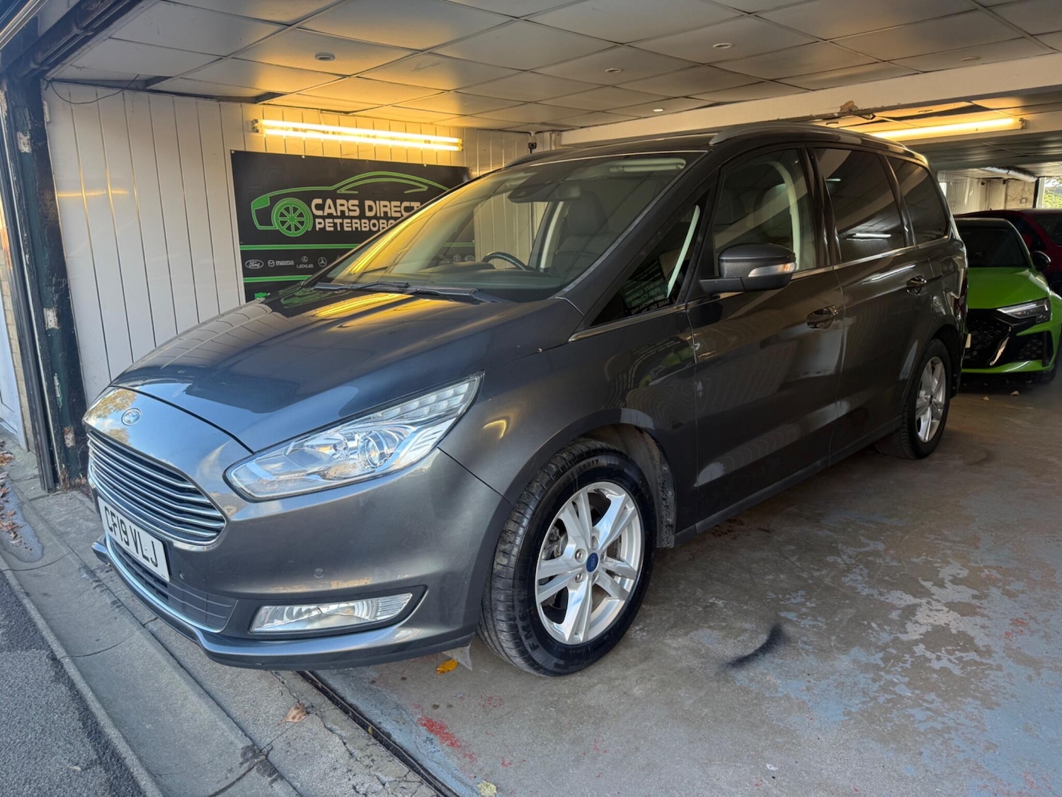Used Ford Galaxy 2019 for sale - 76432453: Photo 4