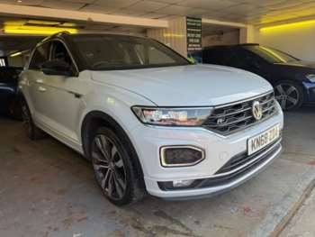 Used Volkswagen T-Roc 2018 for sale - 74725369: Photo