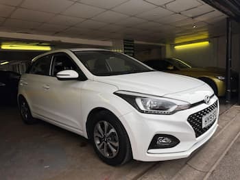 Used Hyundai i20 2019 for sale - 79484229: Photo
