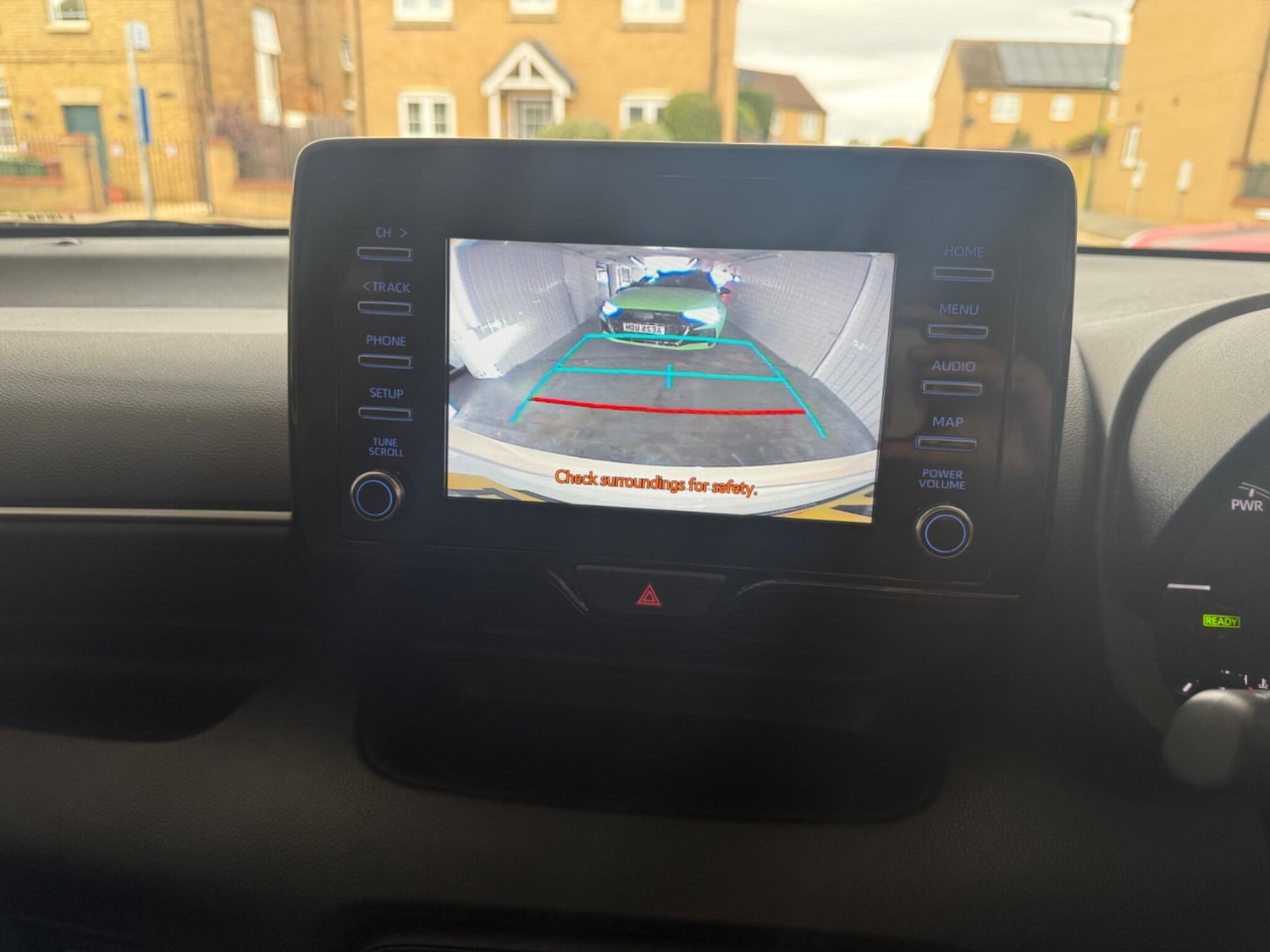 Used Toyota Yaris 2022 for sale - 76282617: Photo 12