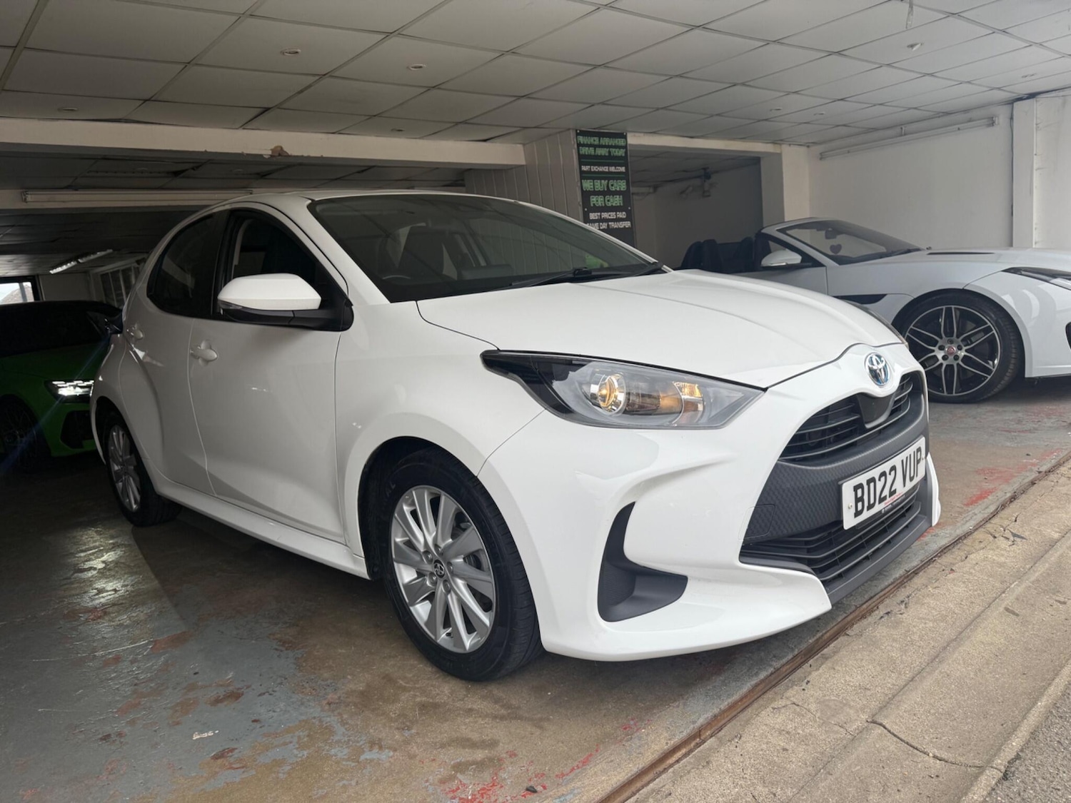 Used Toyota Yaris 2022 for sale - 76282617: Photo 3