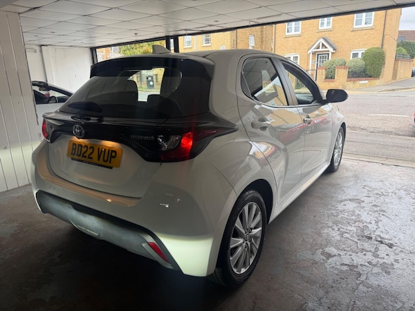 Used Toyota Yaris 2022 for sale - 76282617: Photo 7