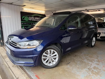 Used Volkswagen Touran 2016 for sale - 75449981: Photo