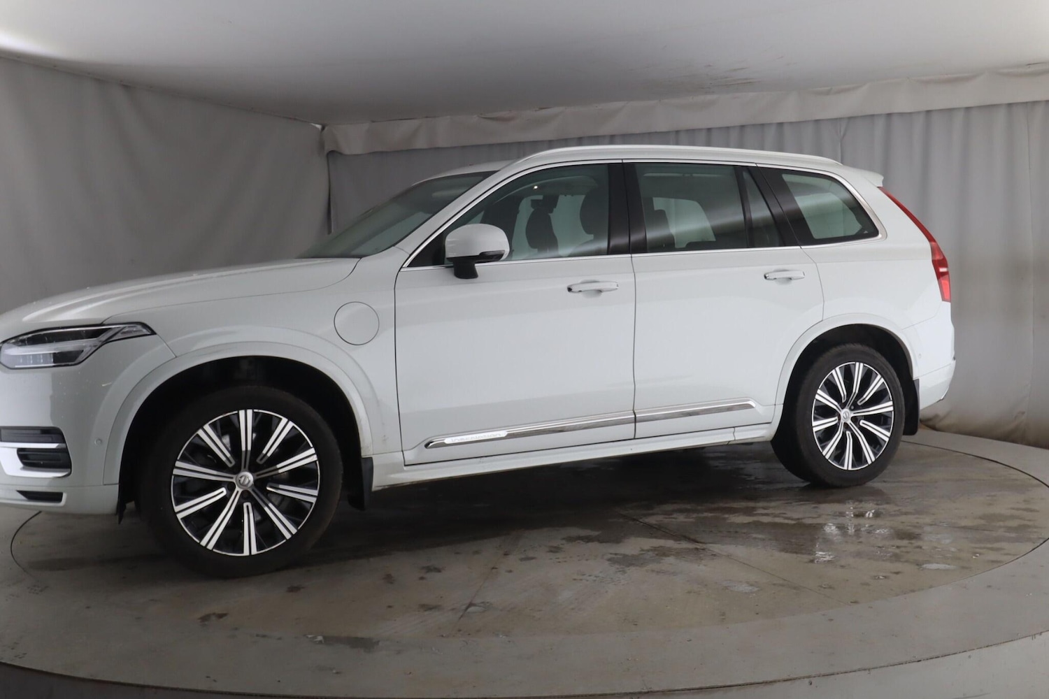 Used Volvo XC90 2020 for sale - 77598886: Photo 2