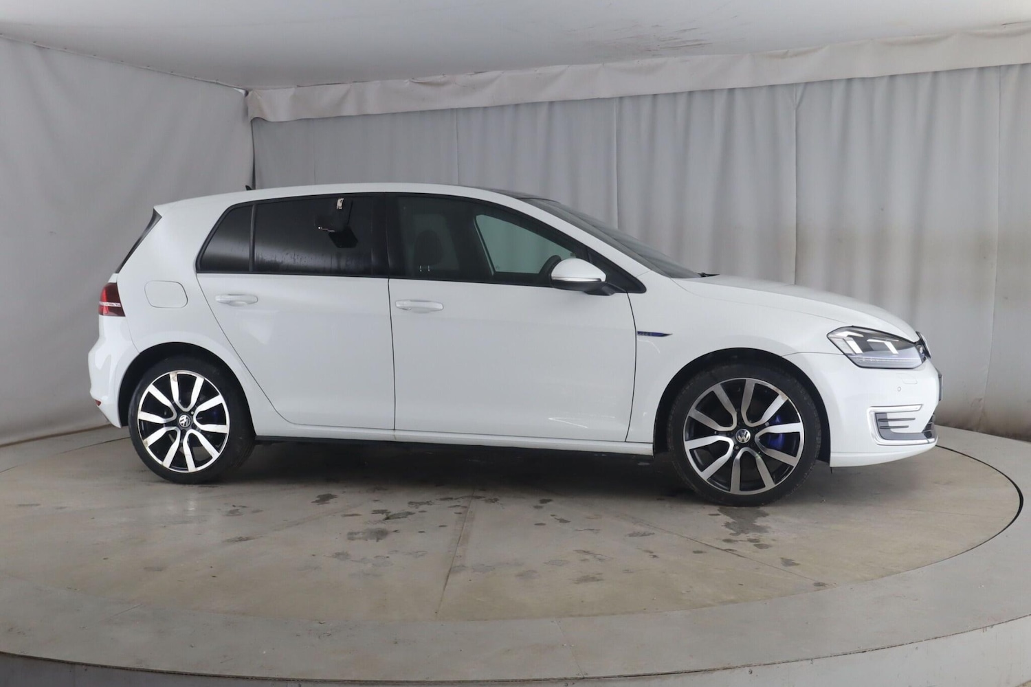 Used Volkswagen Golf 2016 for sale - 77549664: Photo 3