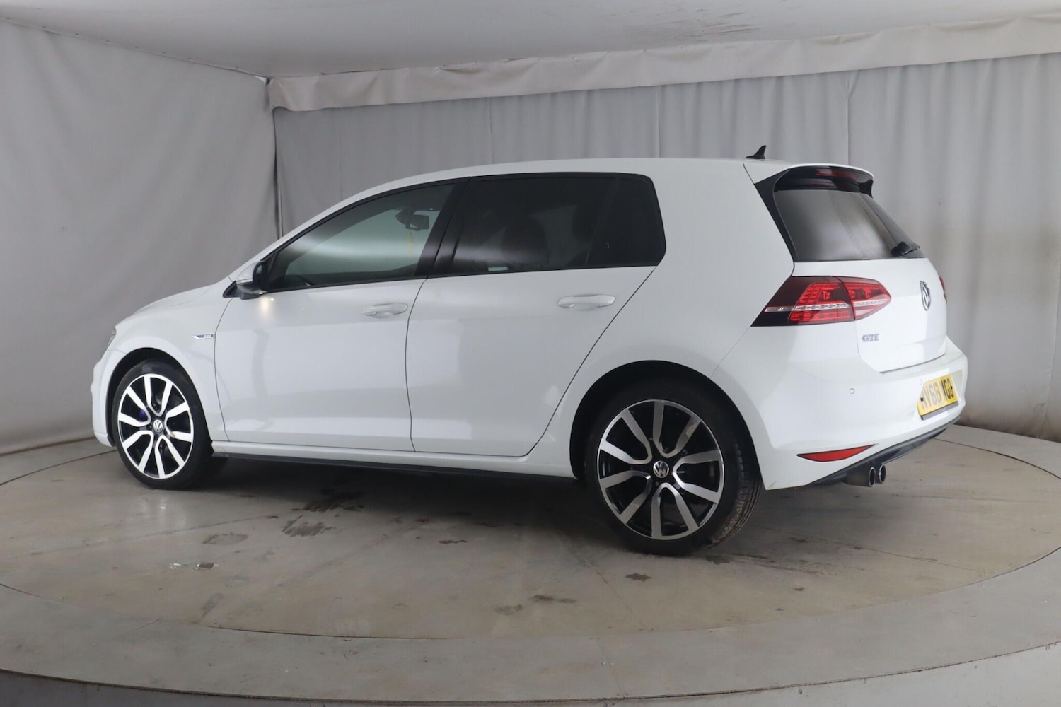 Used Volkswagen Golf 2016 for sale - 77549664: Photo 4