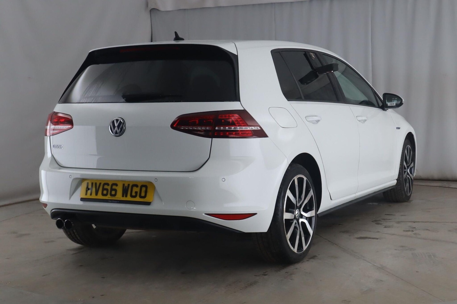 Used Volkswagen Golf 2016 for sale - 77549664: Photo 8