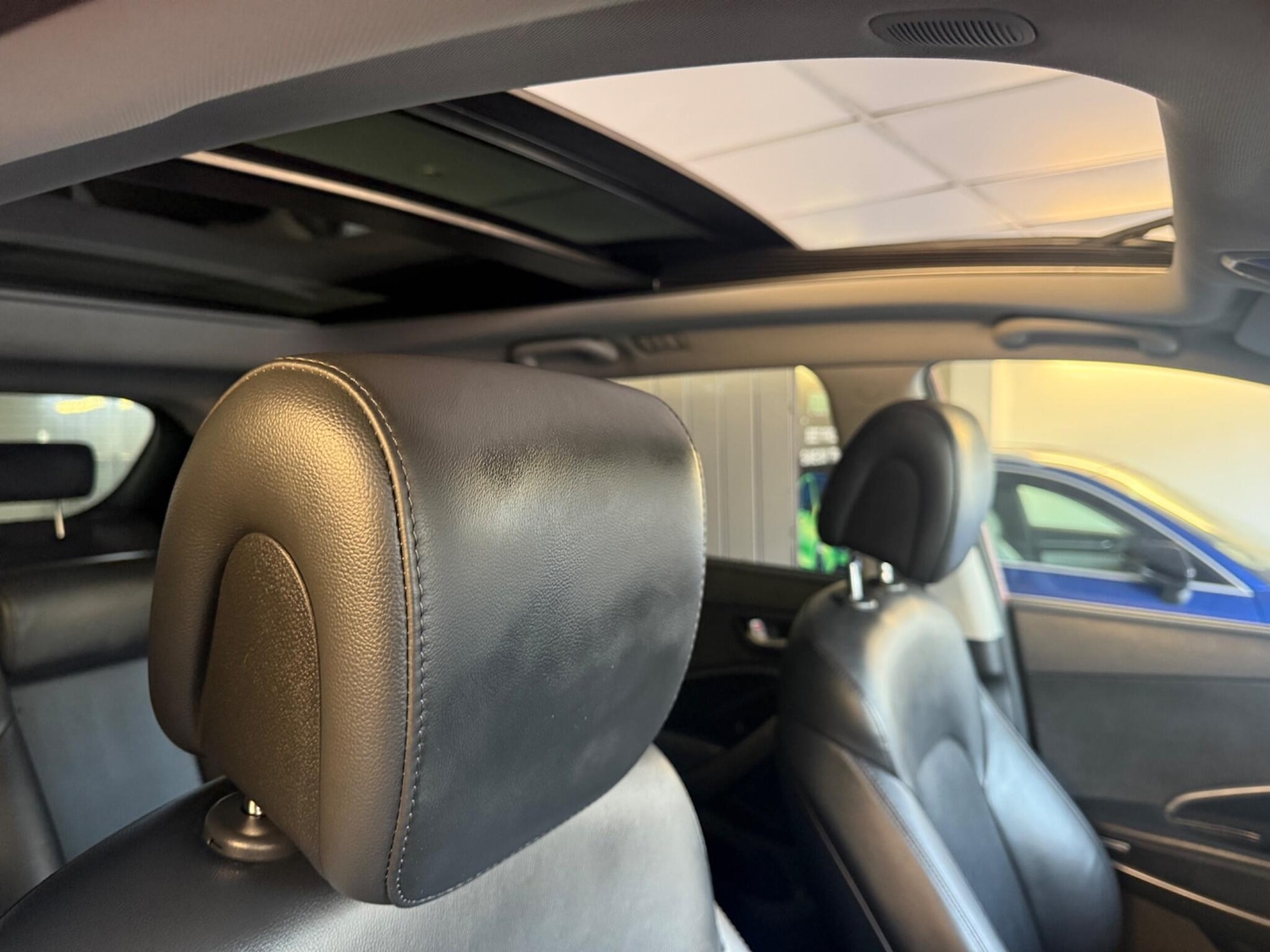 Used Hyundai Santa Fe 2014 for sale - 76521901: Photo 12