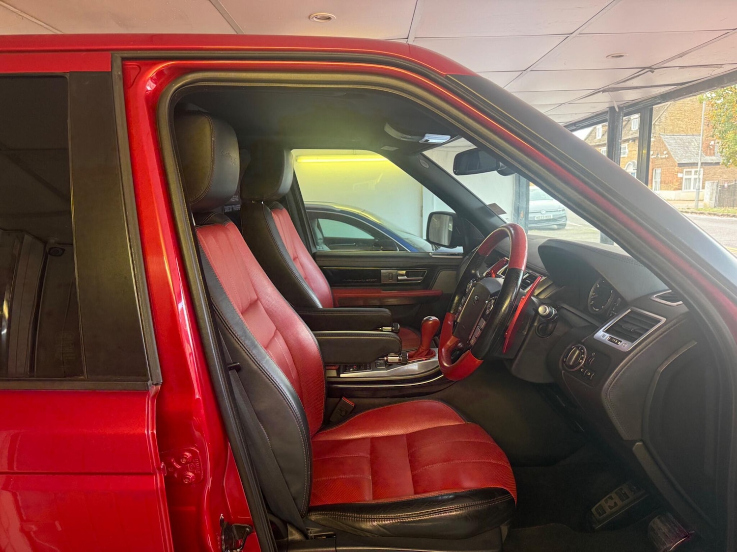 Used Land Rover Range Rover Sport 2013 for sale - 76996624: Photo 9