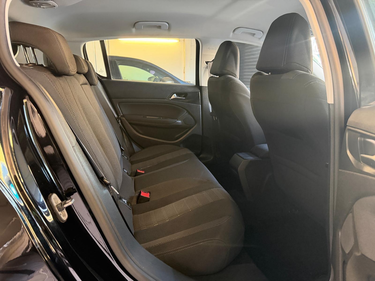 Used Peugeot 308 2016 for sale - 76823830: Photo 14