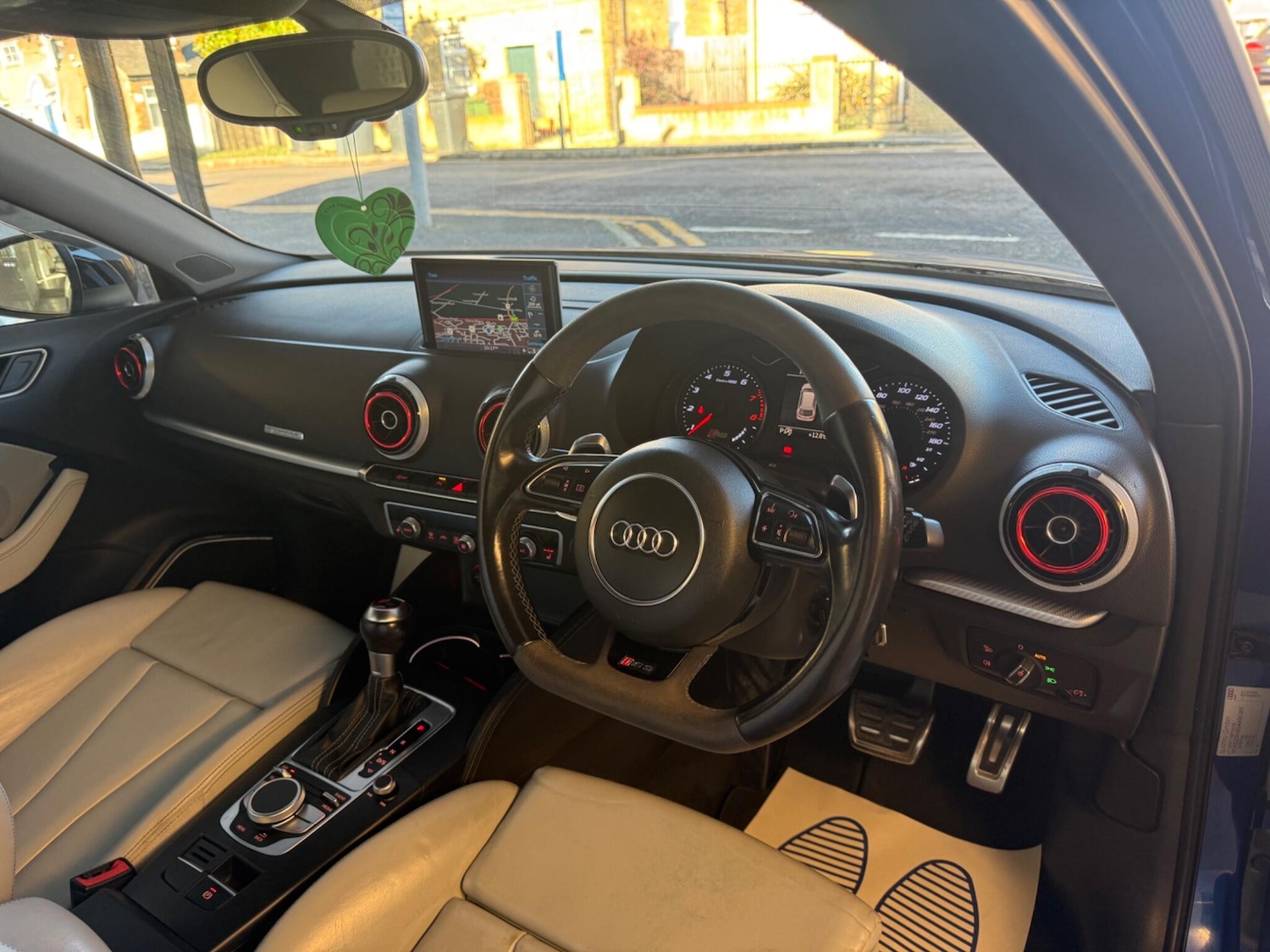 Used Audi RS3 2015 for sale - 76270070: Photo 13