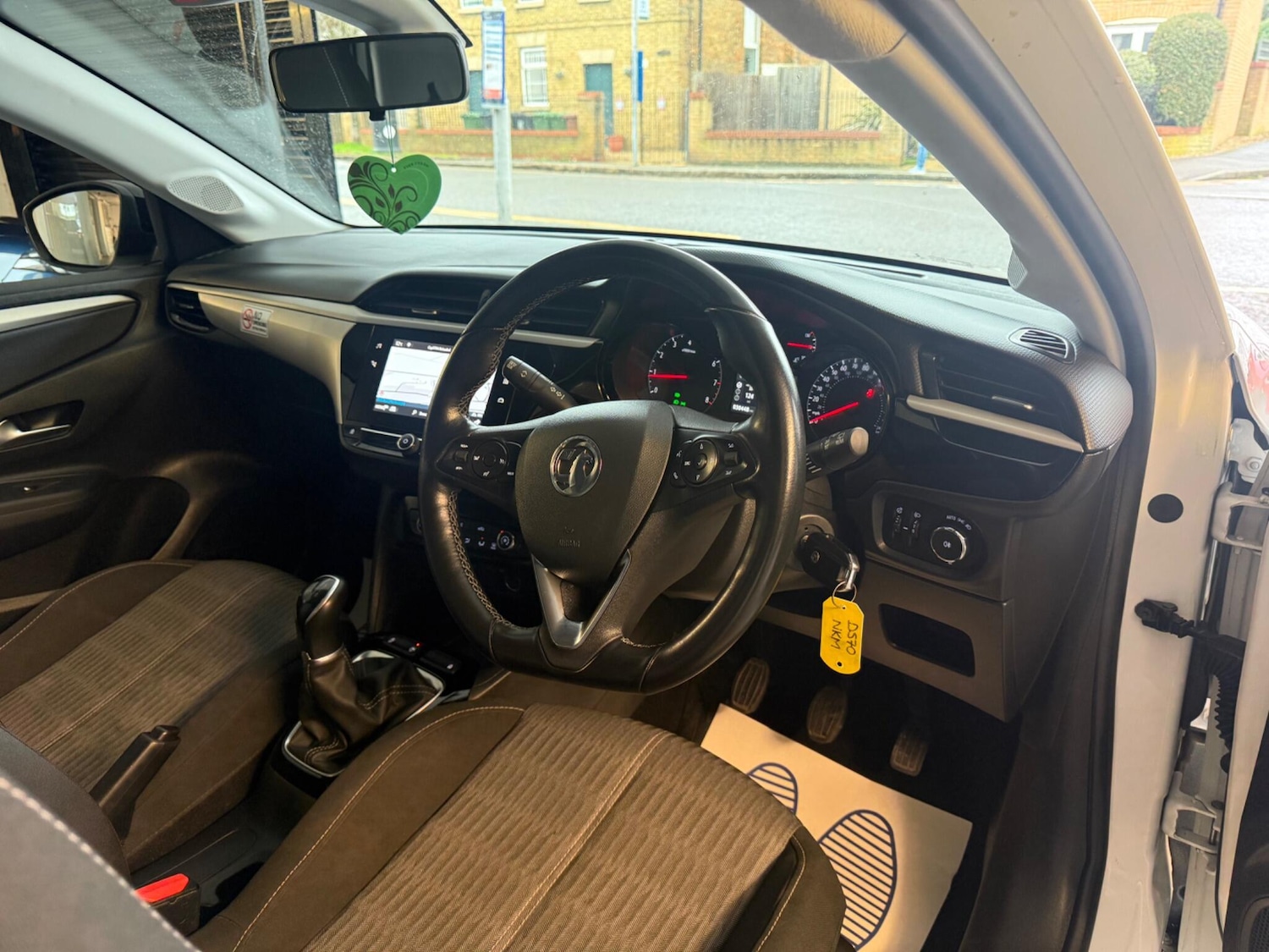 Used Vauxhall Corsa for sale - 76728374: Photo 11