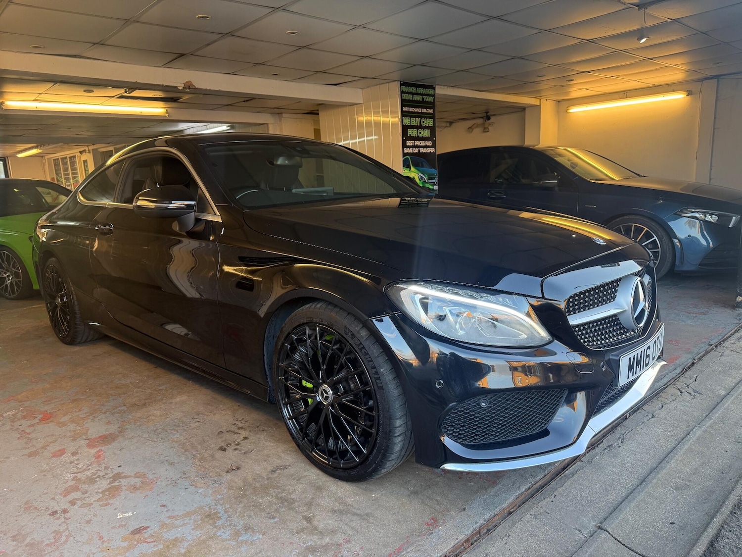 Used Mercedes-Benz C Class 2016 for sale - 76952945: Photo 3