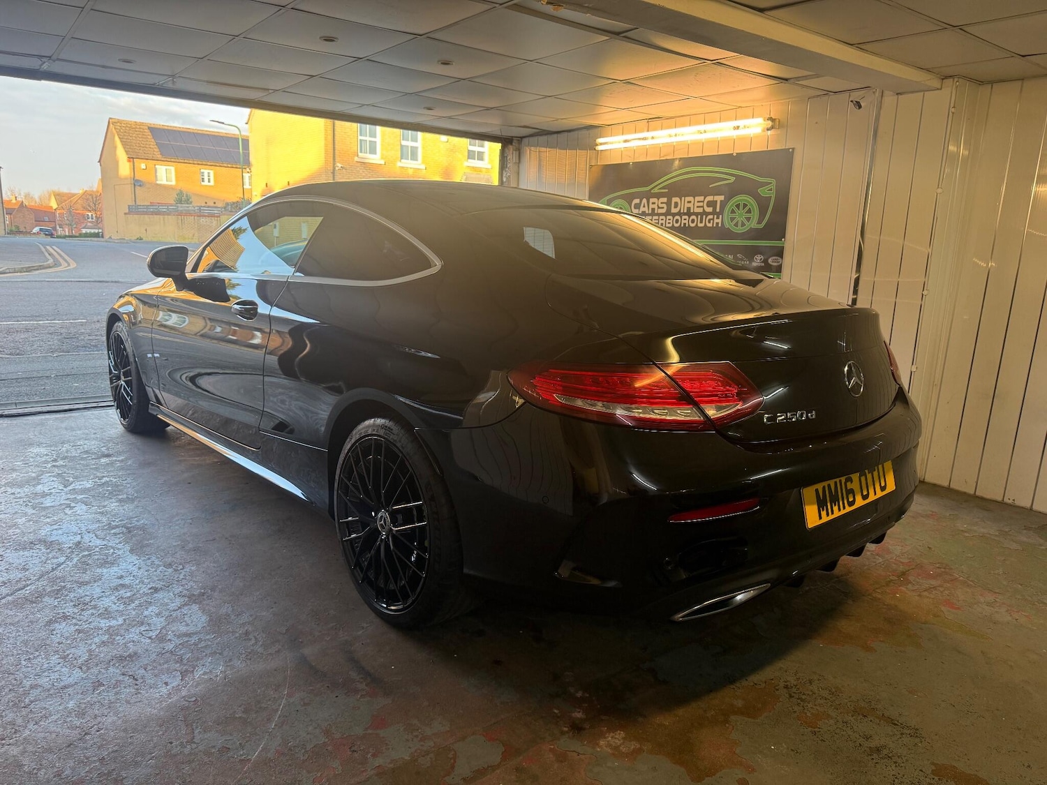 Used Mercedes-Benz C Class 2016 for sale - 76952945: Photo 6