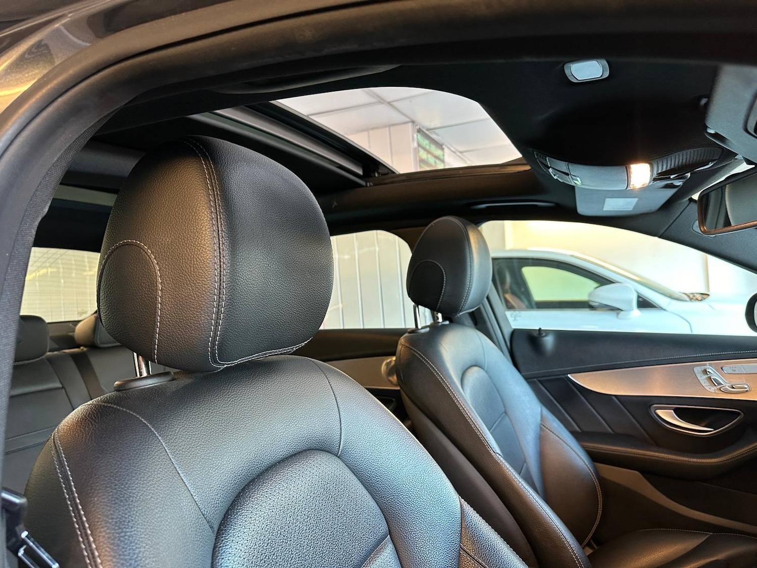 Used Mercedes-Benz C Class 2014 for sale - 76823805: Photo 13