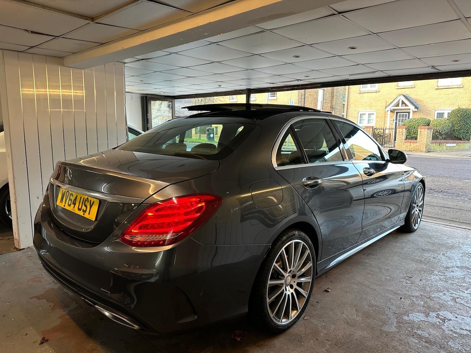 Used Mercedes-Benz C Class 2014 for sale - 76823805: Photo 7