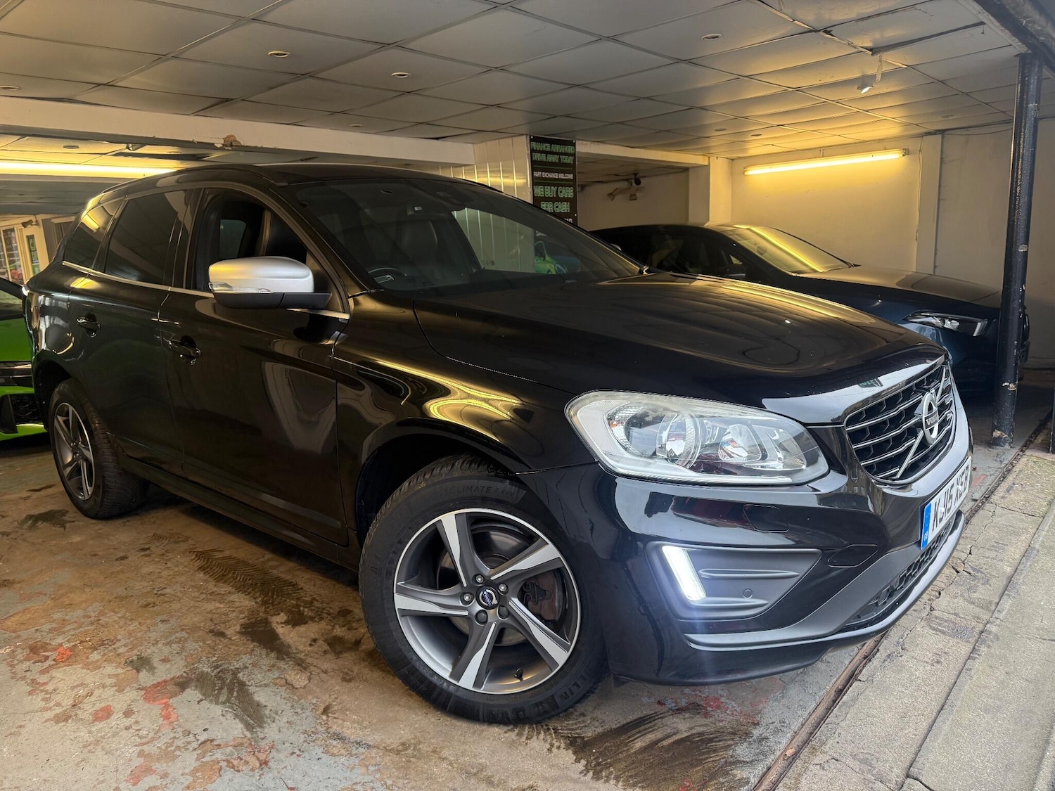 Used Volvo XC60 2015 for sale - 76975520: Photo 1