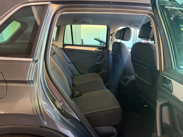 Used Volkswagen Tiguan 2018 for sale - 76189000: Photo 10