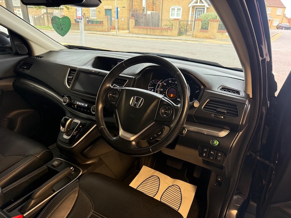 Used Honda CR-V 2017 for sale - 76226852: Photo 11