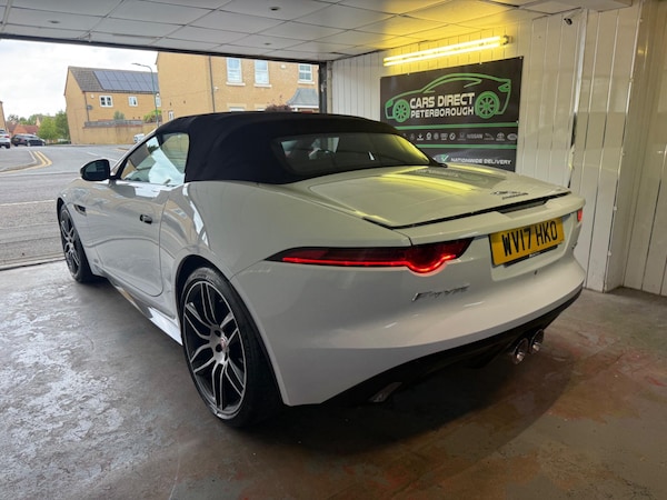 Used Jaguar F-Type 2017 for sale - 75729924: Photo 24